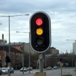 who invented the traffic light